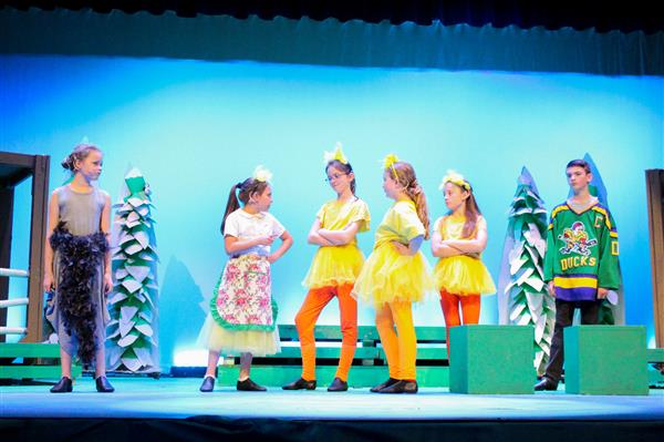 Students performing Honk Jr. at Mill Creek Elementary